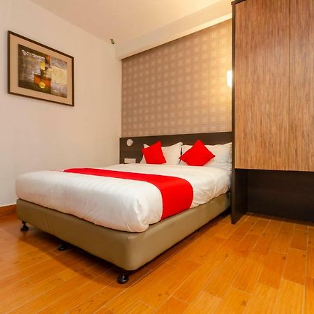 Oyo 1164 Hotel 906 Kota Laksamana Малакка Экстерьер фото