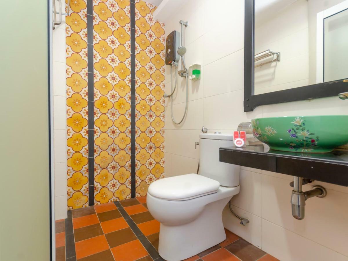 Oyo 1164 Hotel 906 Kota Laksamana Малакка Экстерьер фото