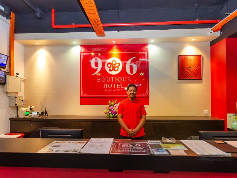 Oyo 1164 Hotel 906 Kota Laksamana Малакка Экстерьер фото